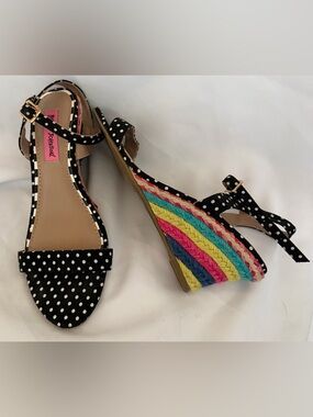 Betsey Johnson Black Polka Dot Wedge Sandals Rainbow Espadrille Stripe 8M